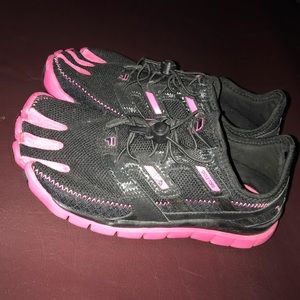 Fila Skele-toes EZ Shoes